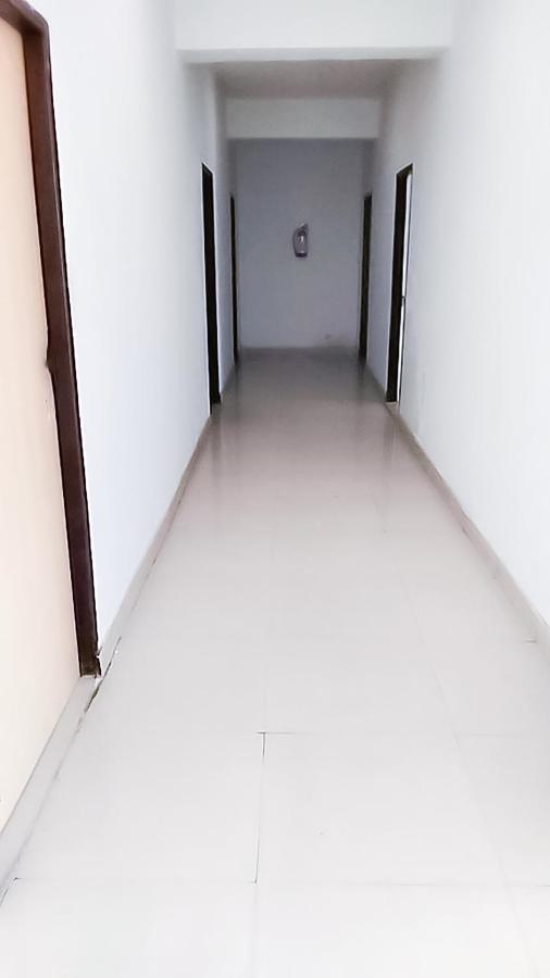 Roomshala 110 Hotel Mulaqaat - Shiv Nadar University Dadri Exterior photo
